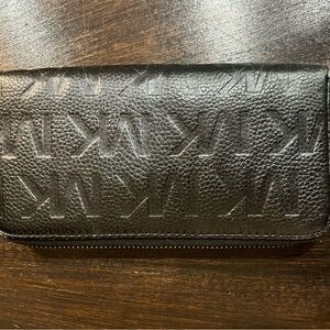 Black Michael Kors Wallet